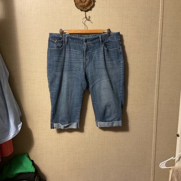 Sonoma Blue Casual Denim Shorts - Picture 1 of 6